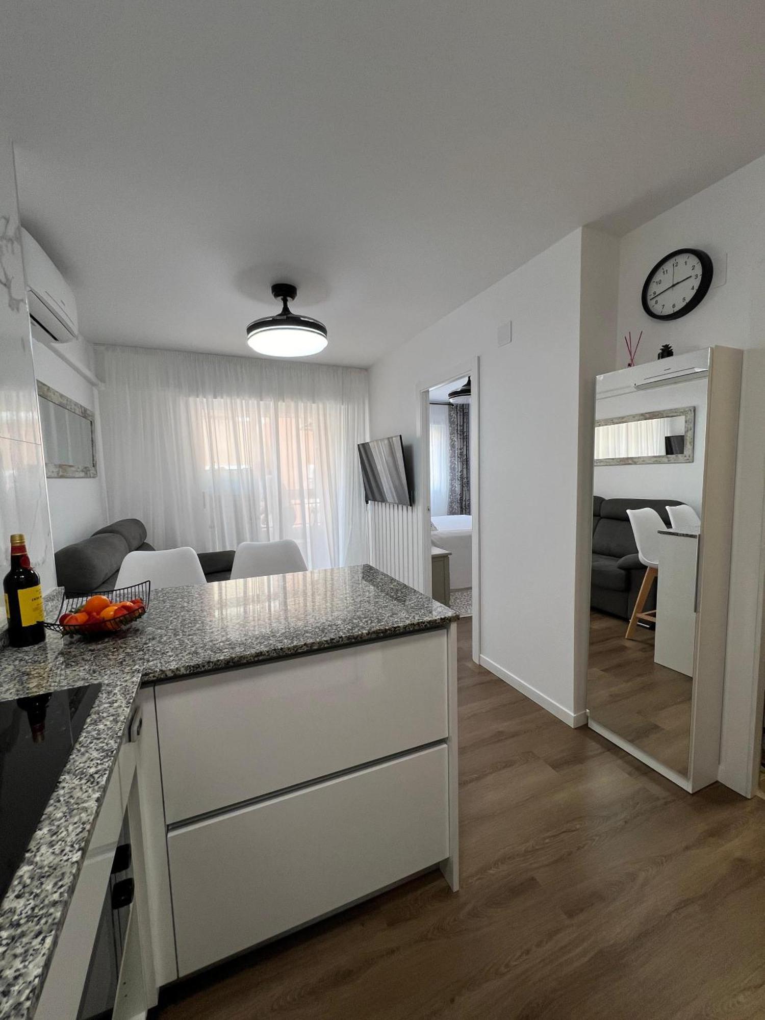 Apartamento Playa Del Cura Торрев'єха Екстер'єр фото